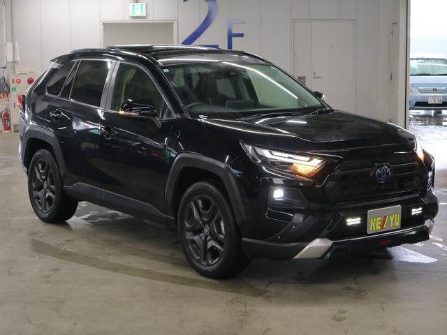 TOYOTA RAV 4 (Hybrid)