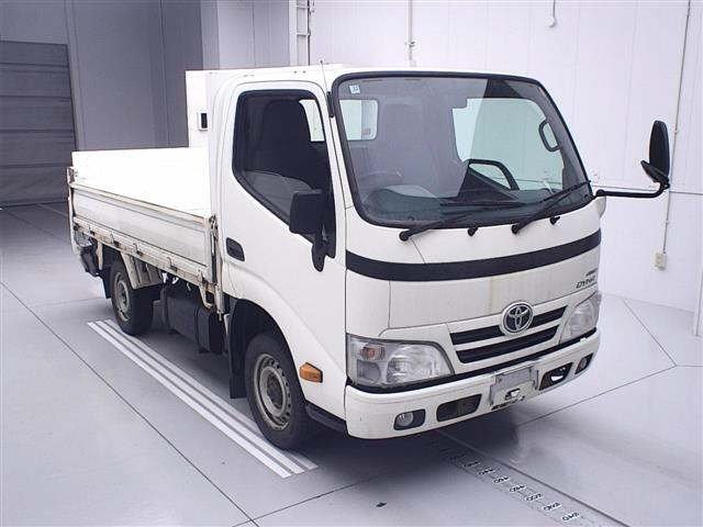 TOYOTA DYNA